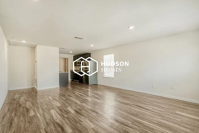 7947 Henson St — Photo 7