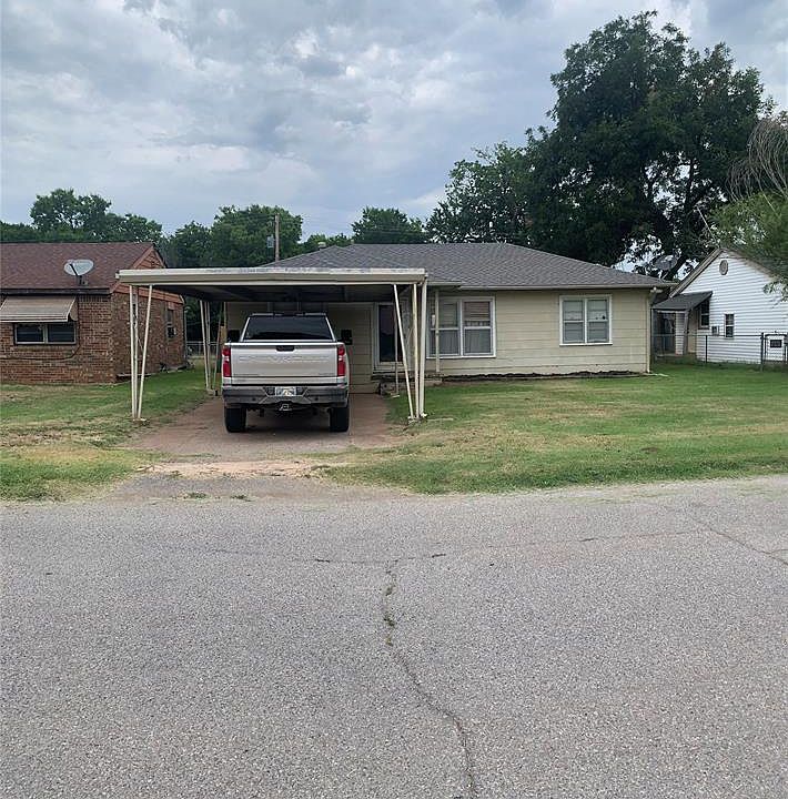 1st image of 927 N Sunset Dr