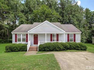 2009 Laurel Leaf Rd, Zebulon, NC 27597