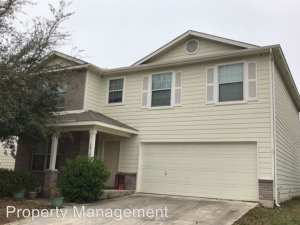 1st image of 3915 Privet Pl