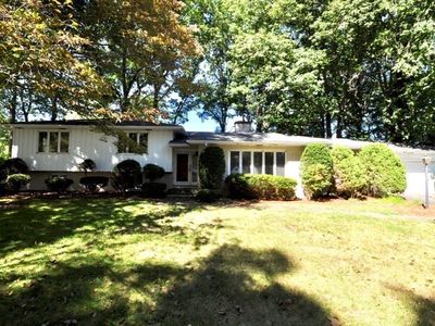 4 Jennie D Ln, Milford, MA, 01757