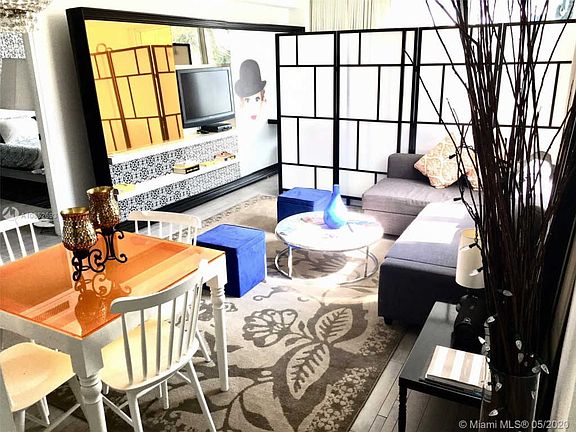 3rd image of 1100 West Ave #402