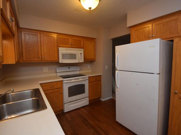 3rd image of 8704 64th Ave N