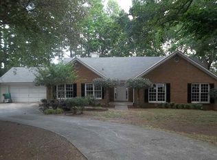 10 Hamilton Dr, Newnan, GA 30263