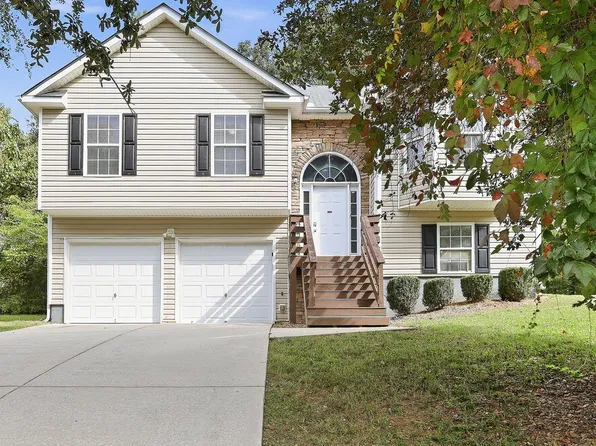7406 Grayson Bridge Cir, Douglasville, GA 30134