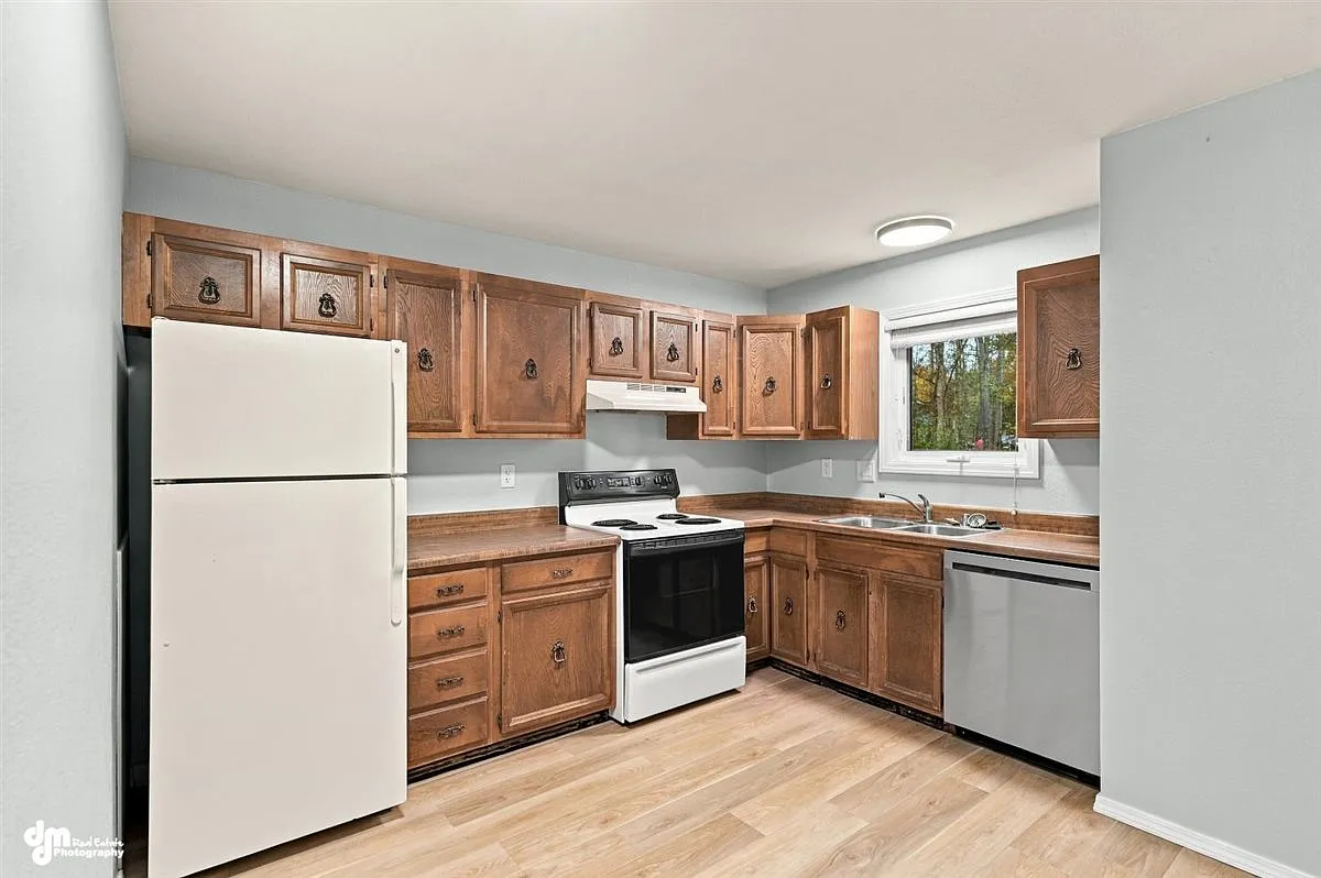 1 bed, 552 sqft, $1,550 — Photo 2