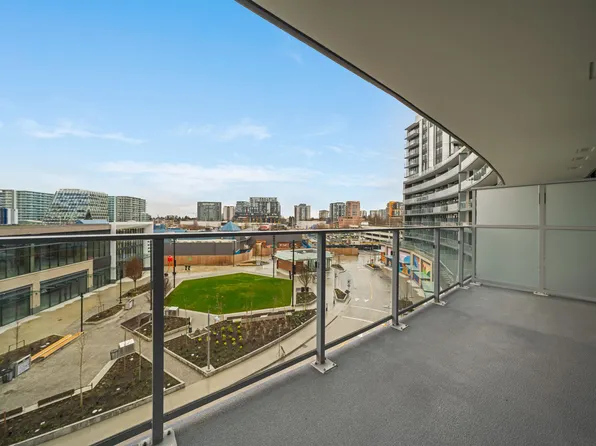 6788 Minoru Blvd #415, Richmond, BC V6Y 2V7