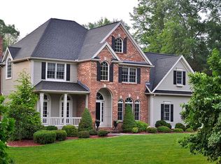 6 Laurel Ridge Rd, Southwick, MA 01077