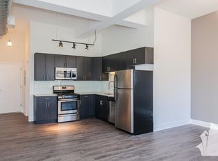 2115 S State St #6, Chicago, IL 60616