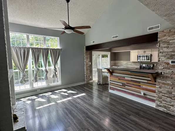 6452 Miramar Ct, Indianapolis, IN 46250