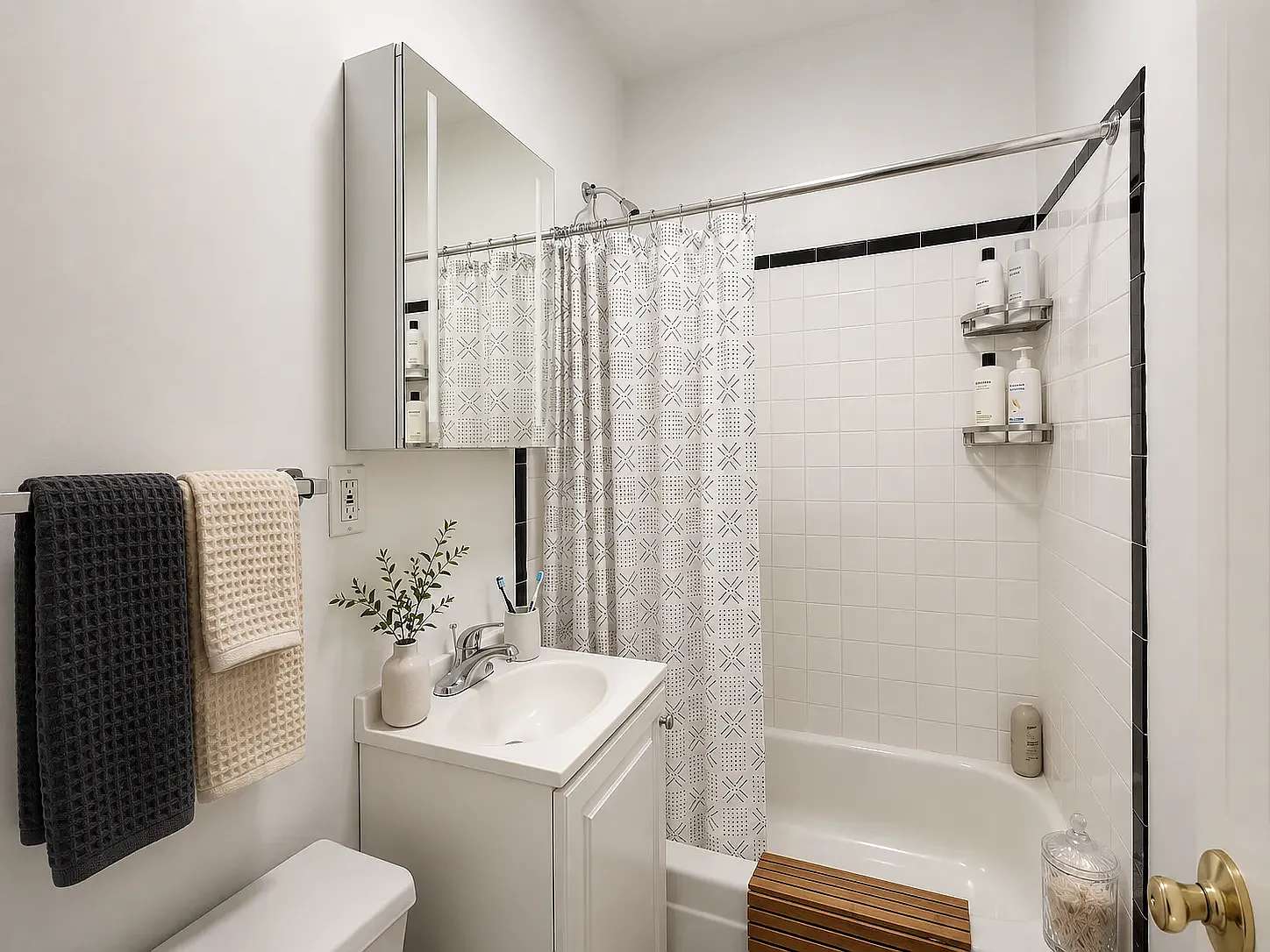 19 Stuyvesant Street — Photo 4
