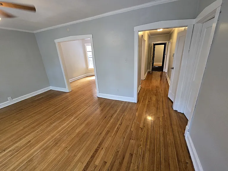 4824 N Avers Ave #2E — Photo 6