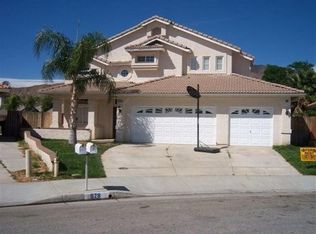 878 Zeppelin Ct, San Jacinto, CA 92582