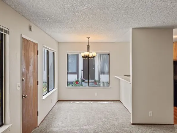 Park Plaza Apartments, 1129 1st St #31ca0e3b2, Monterey, CA 93940