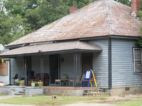 307-309 Charlevoix St, Fort Valley, GA 31030