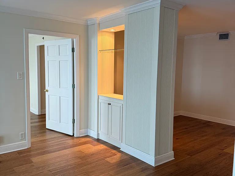 400 E Colonial Dr #603 — Photo 8