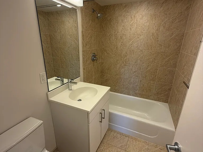 296 Harvard St #6 — Photo 18