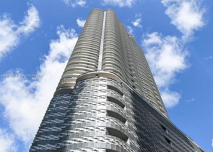 1st image of 1000 Brickell Plz #3004