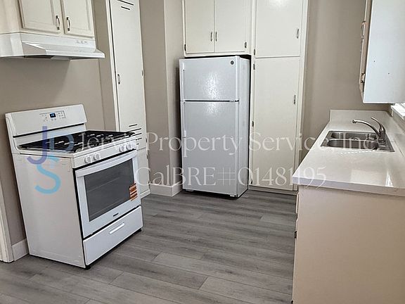 5th image of 6017 Pine Ave #C