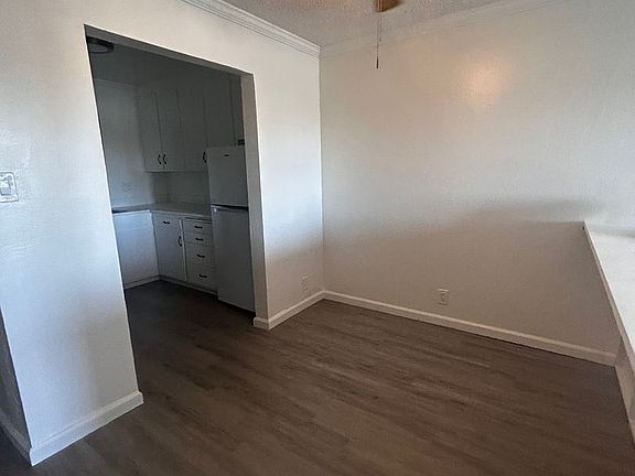 3rd image of 14950 Zelma St #26