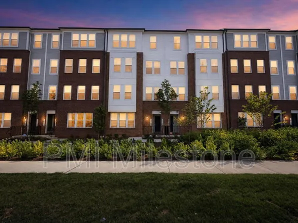 16162 Frederick Rd, Rockville, MD 20850