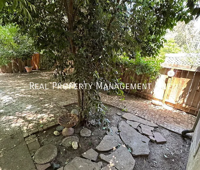 3818 Harbor St — Photo 16