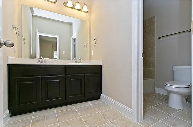 8713 Tutbury Pl — Photo 28