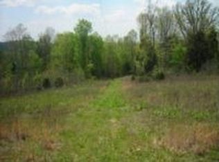 2210 N Logan School Rd, Lewisburg, KY 42256