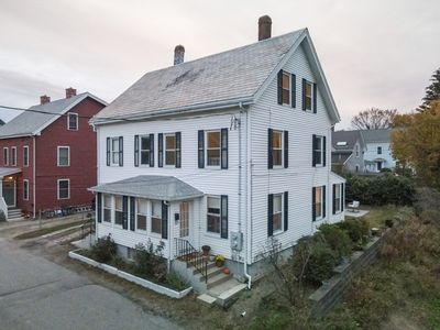 12 1st St #12, Ipswich, MA, 01938