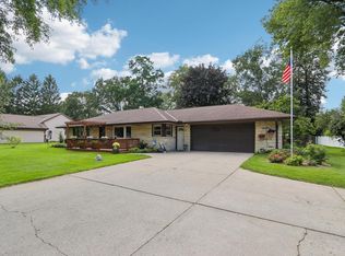 W151N6887 Glenview DRIVE, Menomonee Falls, WI 53051