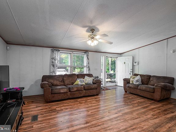 5th image of 24897 Doe Bridge Ln