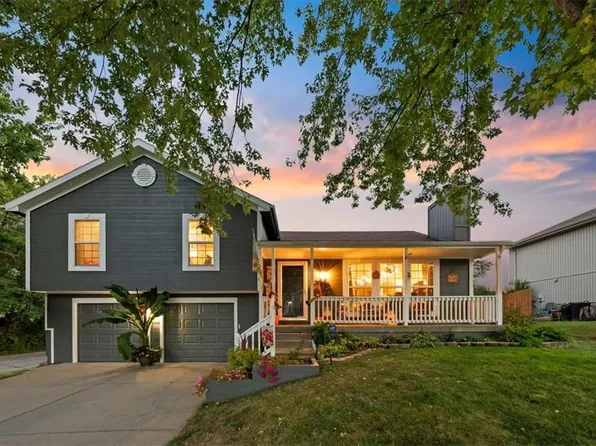 503 Blythe St, Liberty, MO 64068