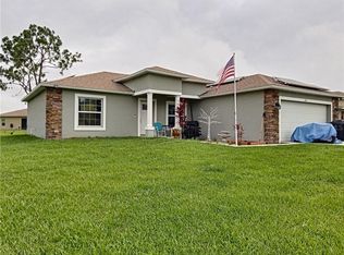423 Columbia Ct, Kissimmee, FL 34759