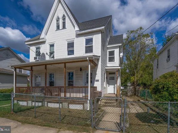 610 E Pine St, Millville, NJ 08332