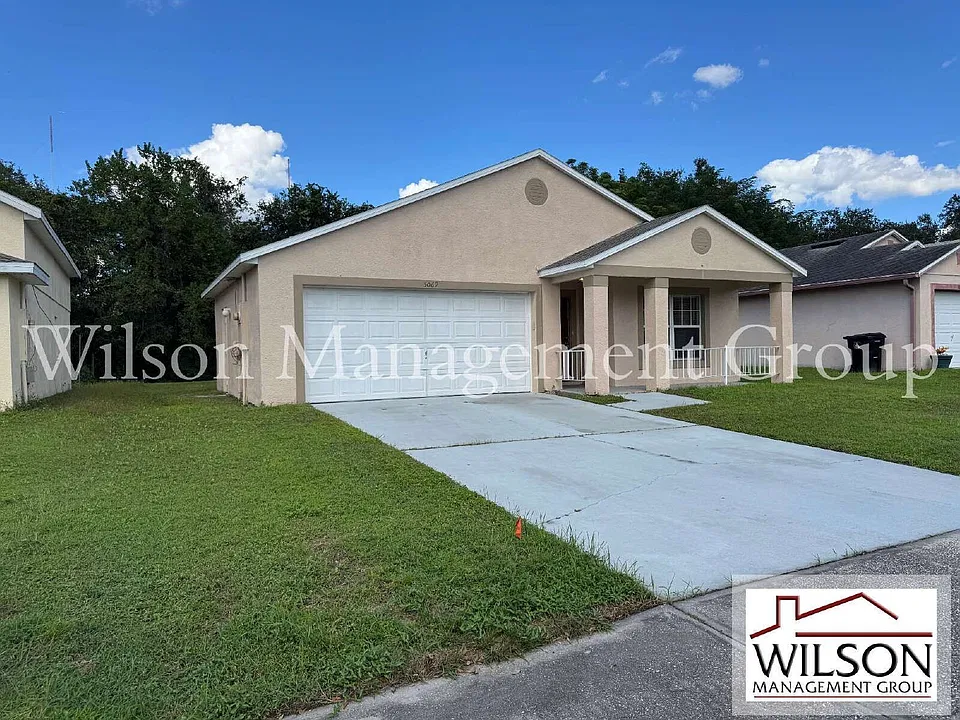5069 Luna Negra Dr