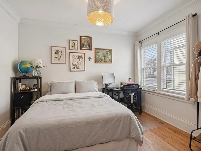 3413 Girard Ave S #1 — Photo 10