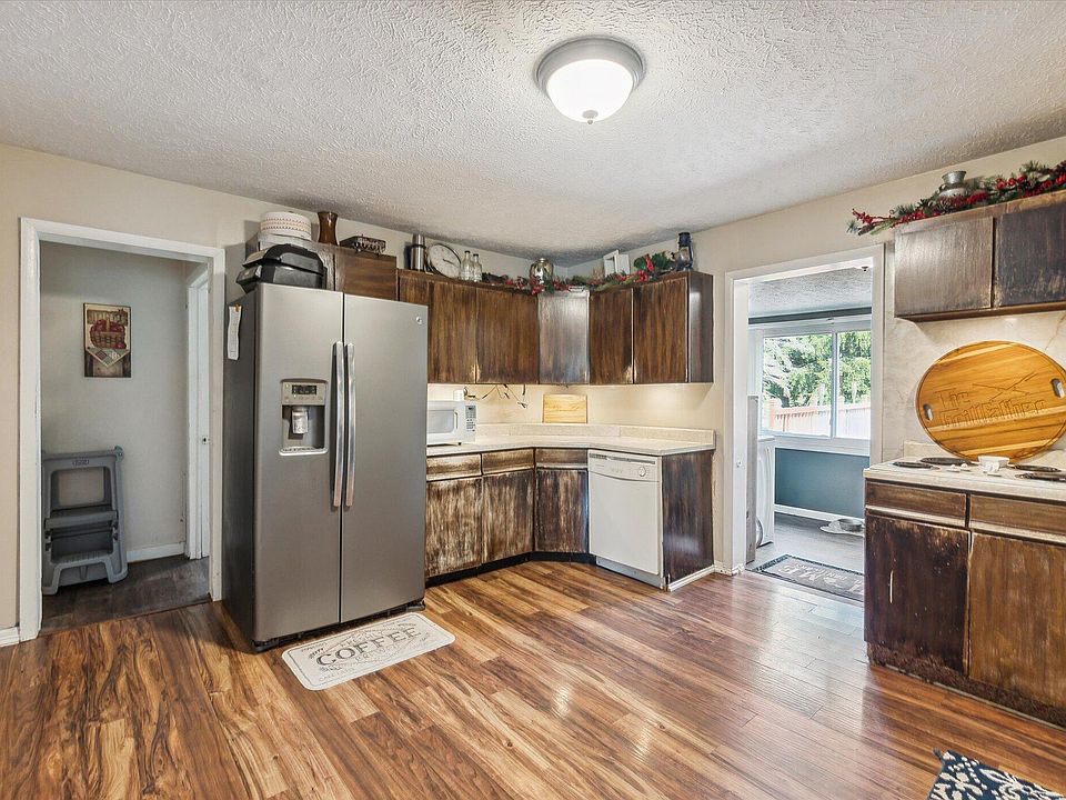 3565 Stevens Hwy, Charlotte, MI 48813 Zillow