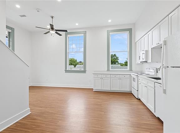2nd image of 2312 Louisiana Ave #201