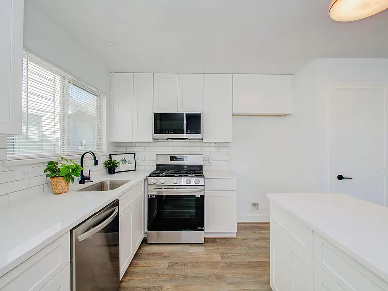 6117 Settlers Square Ln — Photo 15