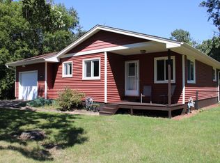 6626 Oak Ridge Ct, North Branch, MN 55056