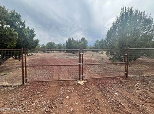 12 N 8401st, Vernon, AZ 85940