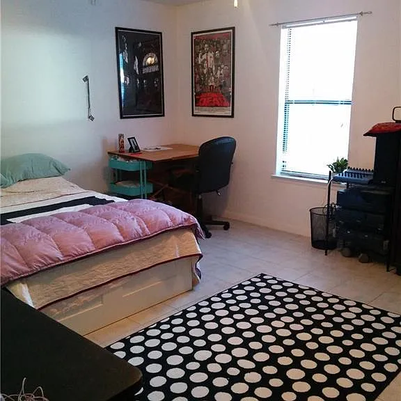3506 Speedway St #106 — Photo 4