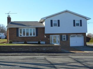 890 Roosevelt St, Hazleton, PA 18202