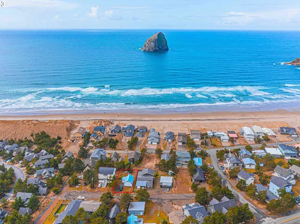 33540 W Madrona Dr, Pacific City, OR 97135