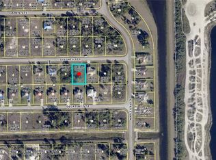 1250 Delores St E, Lehigh Acres, FL 33974