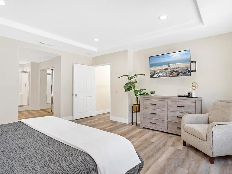 43635 Altamura Ct — Photo 28