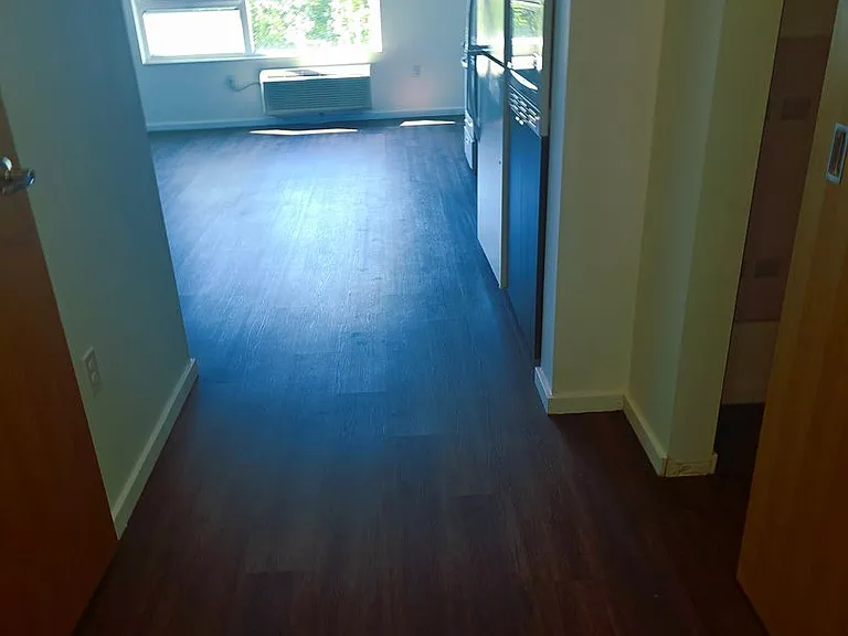 515 NE Holladay St — Photo 36