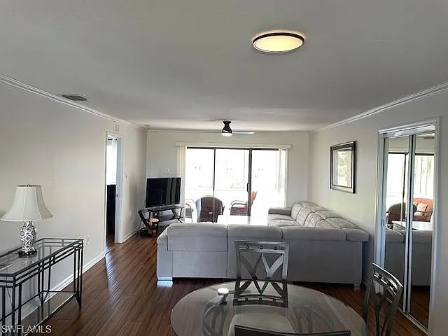 632 Victoria Dr #201 — Photo 11