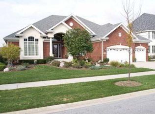 17136 Pointe Dr, Orland Park, IL