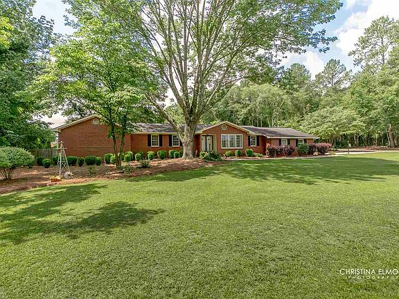 2nd image of 43 Mansfield Dr